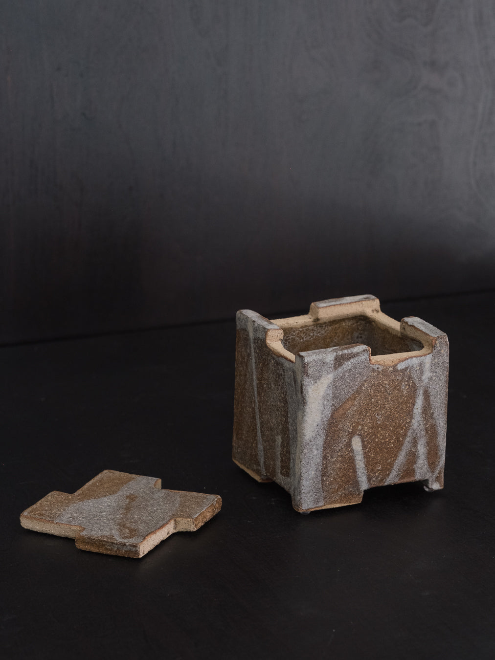 (BX04) Square little ash terra box