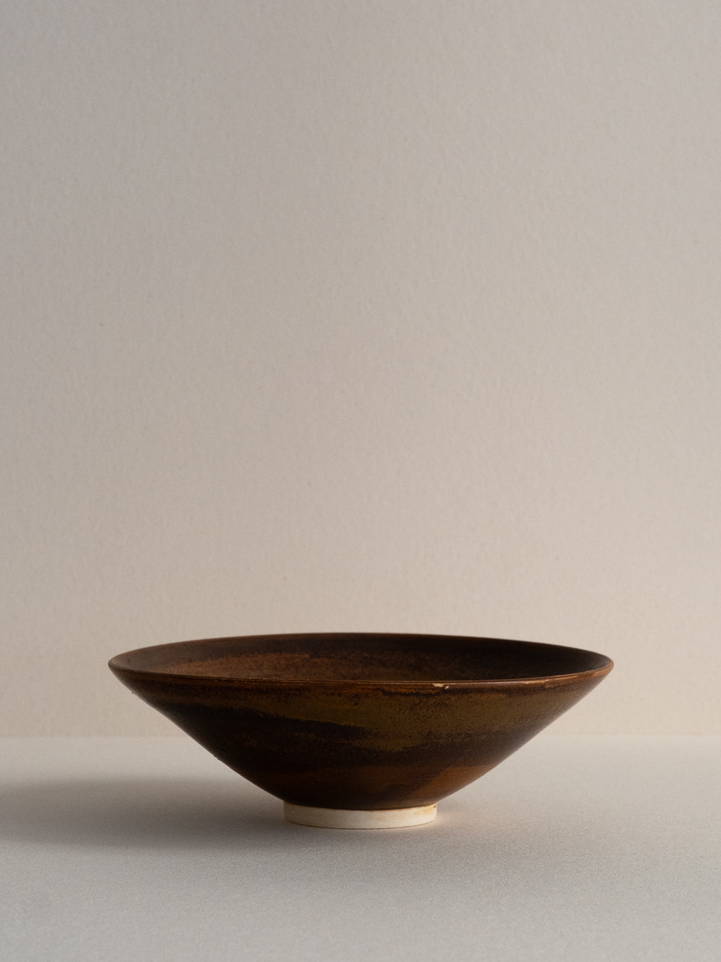 Conica bowl - Conical stoneware bowl with a light, balanced profile.
