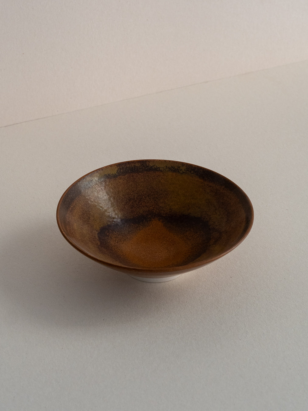 (SOX02) Ox conic bowl