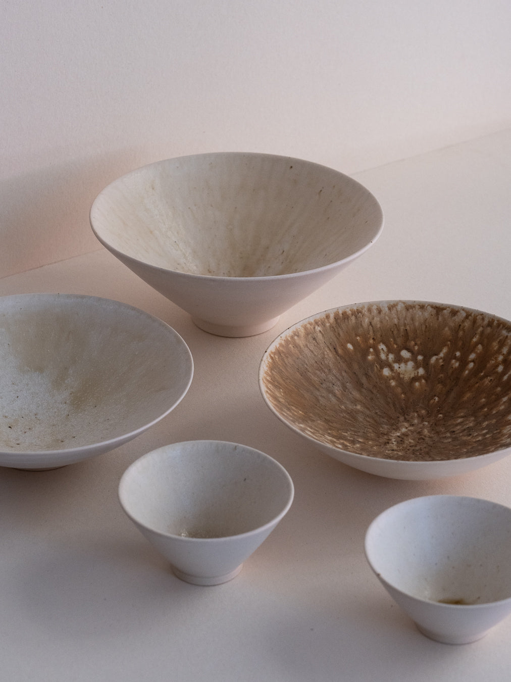 Conical glass ash glazes