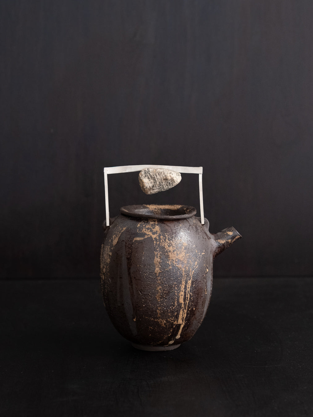 ( ) silver tea pot