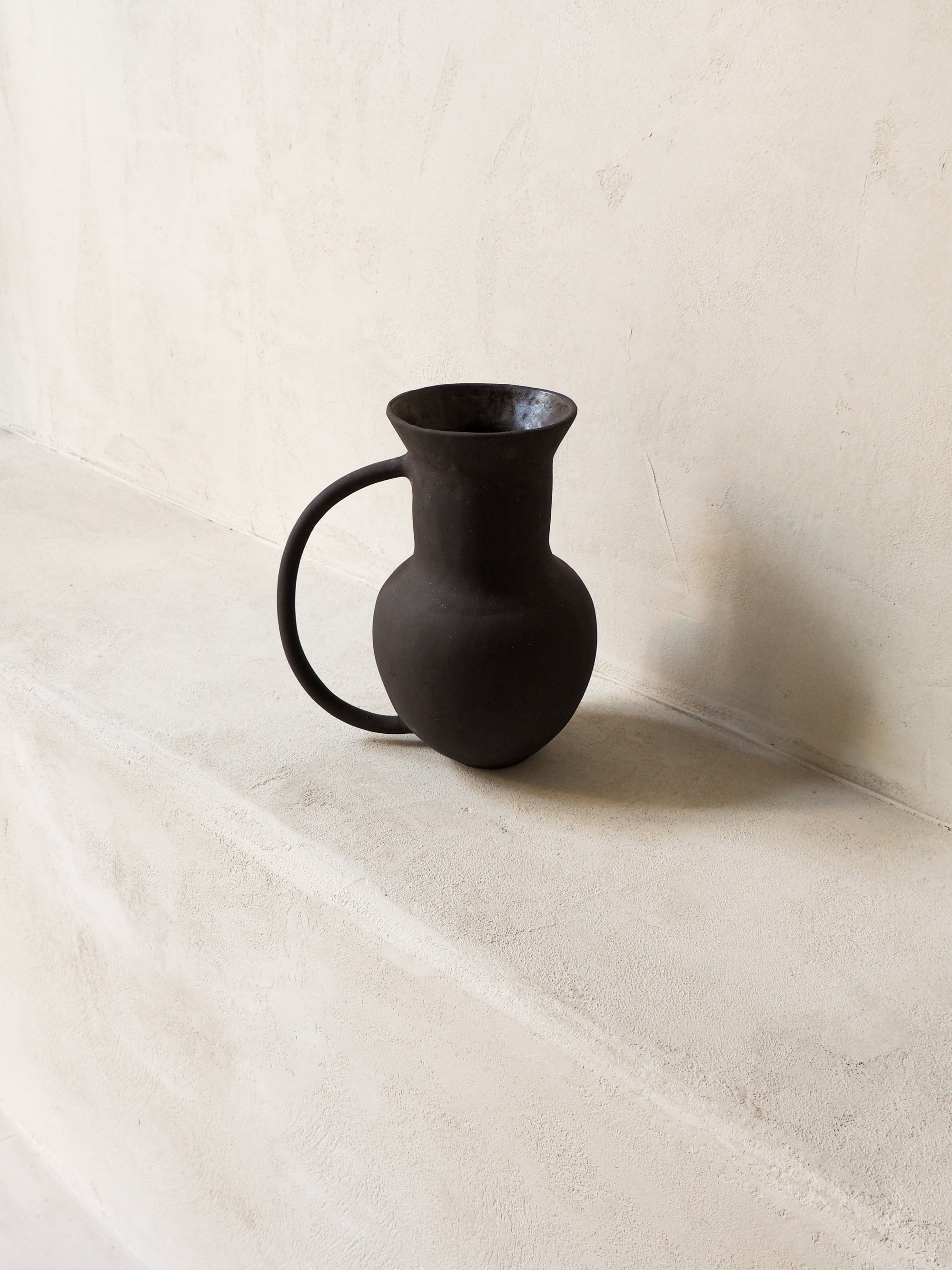 BLACK SAND KEMET JAR