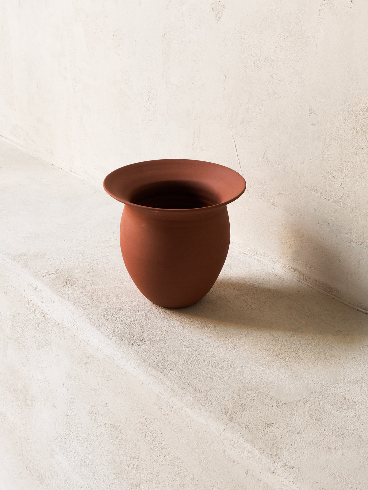 TERRA VASE