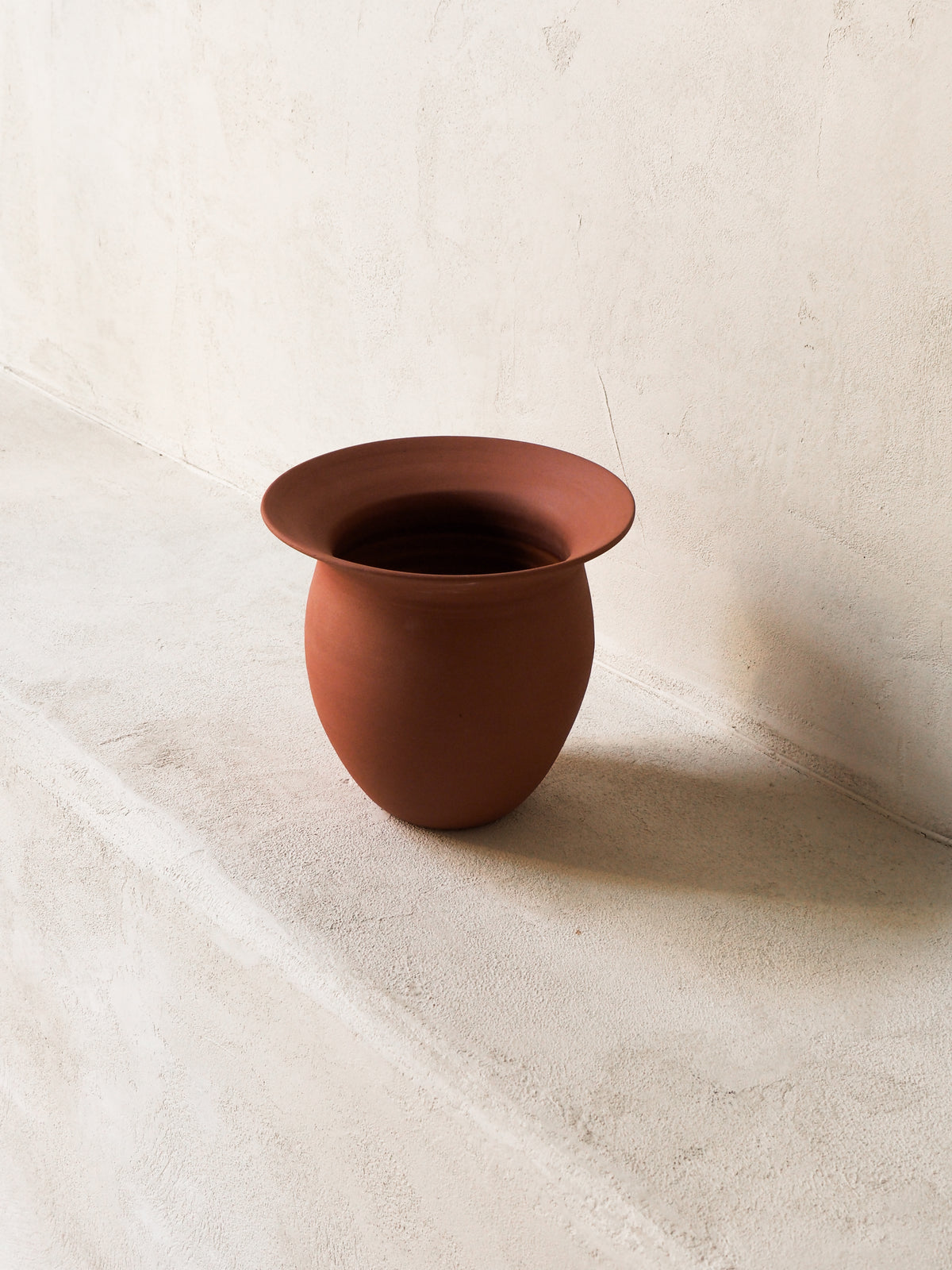 TERRA VASE