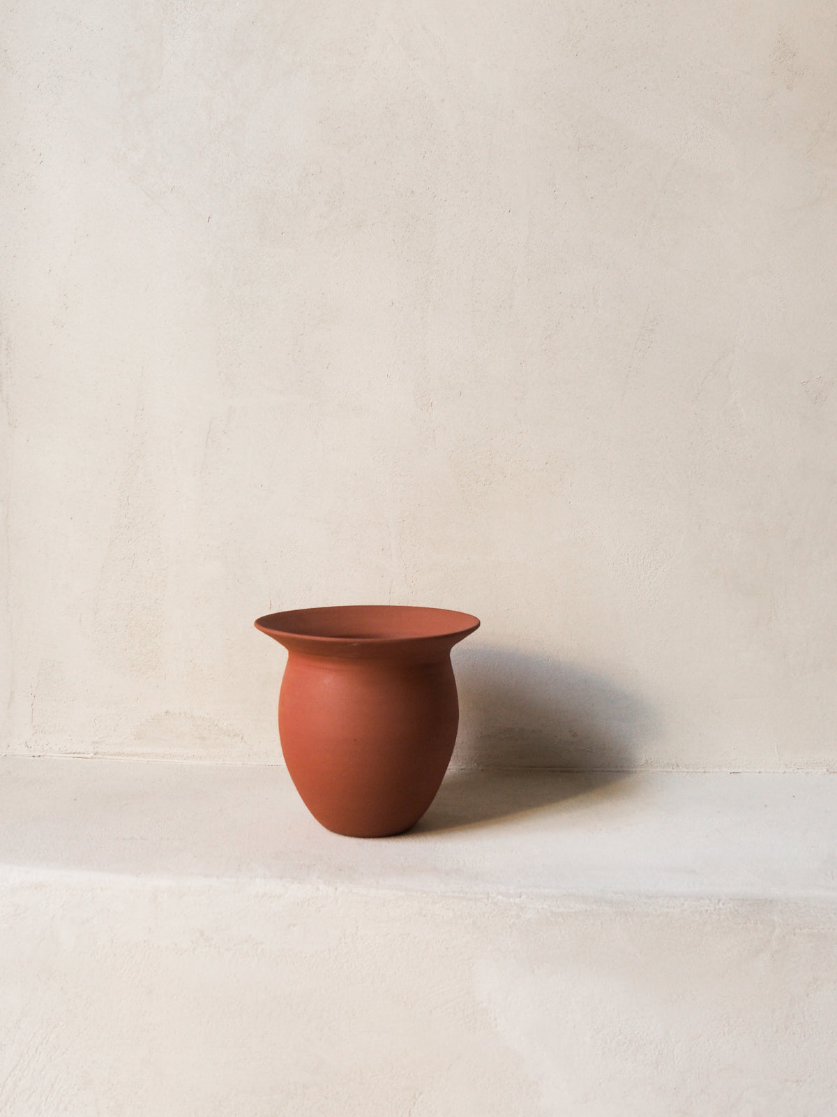 TERRA VASE