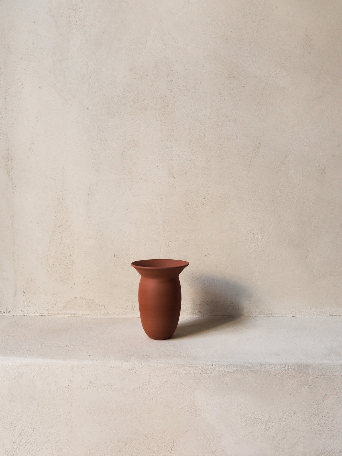 TERRA VASE