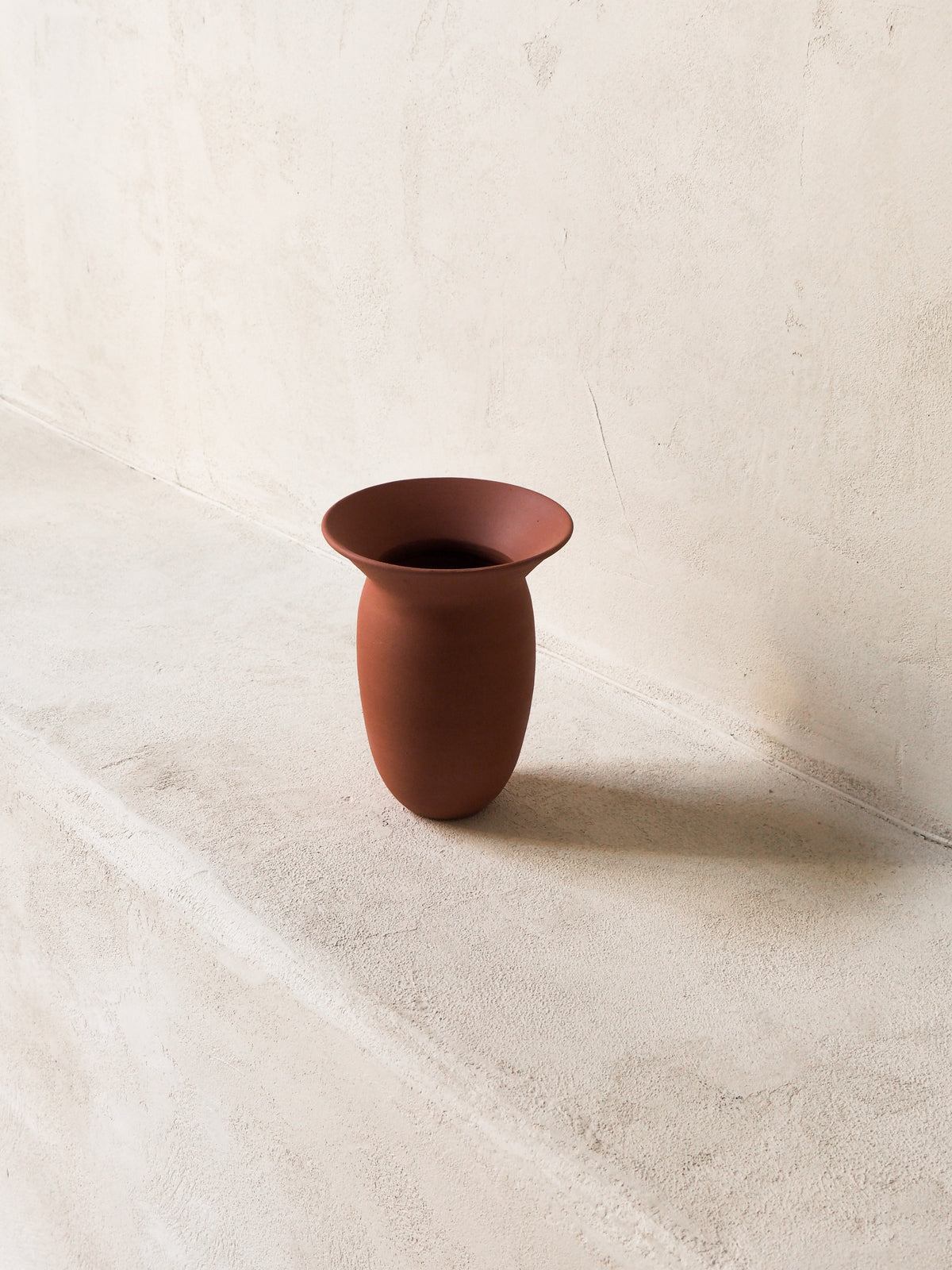 TERRA VASE