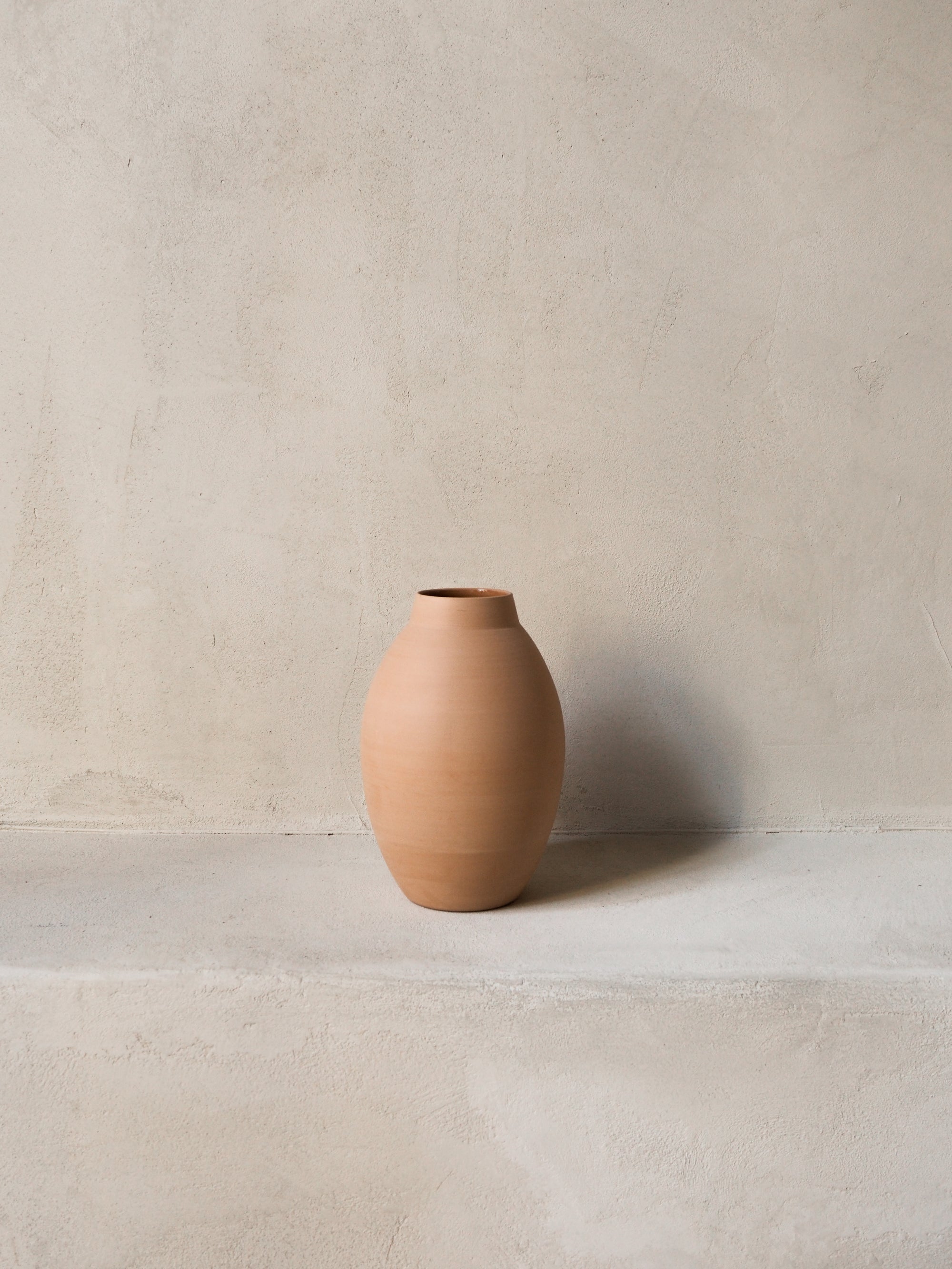 BIG TERRACOTA VASE