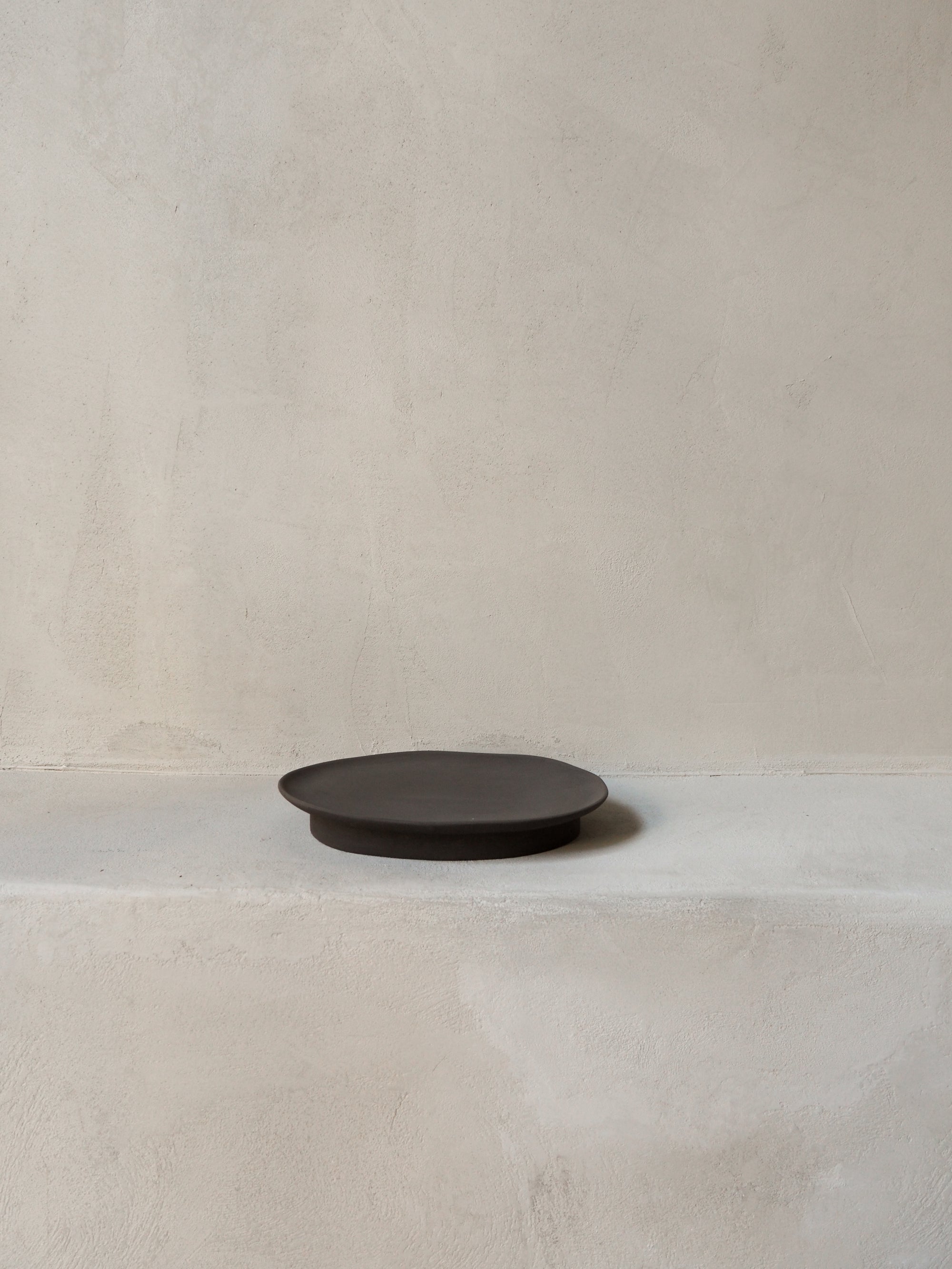 OVAL BLACK TRAY